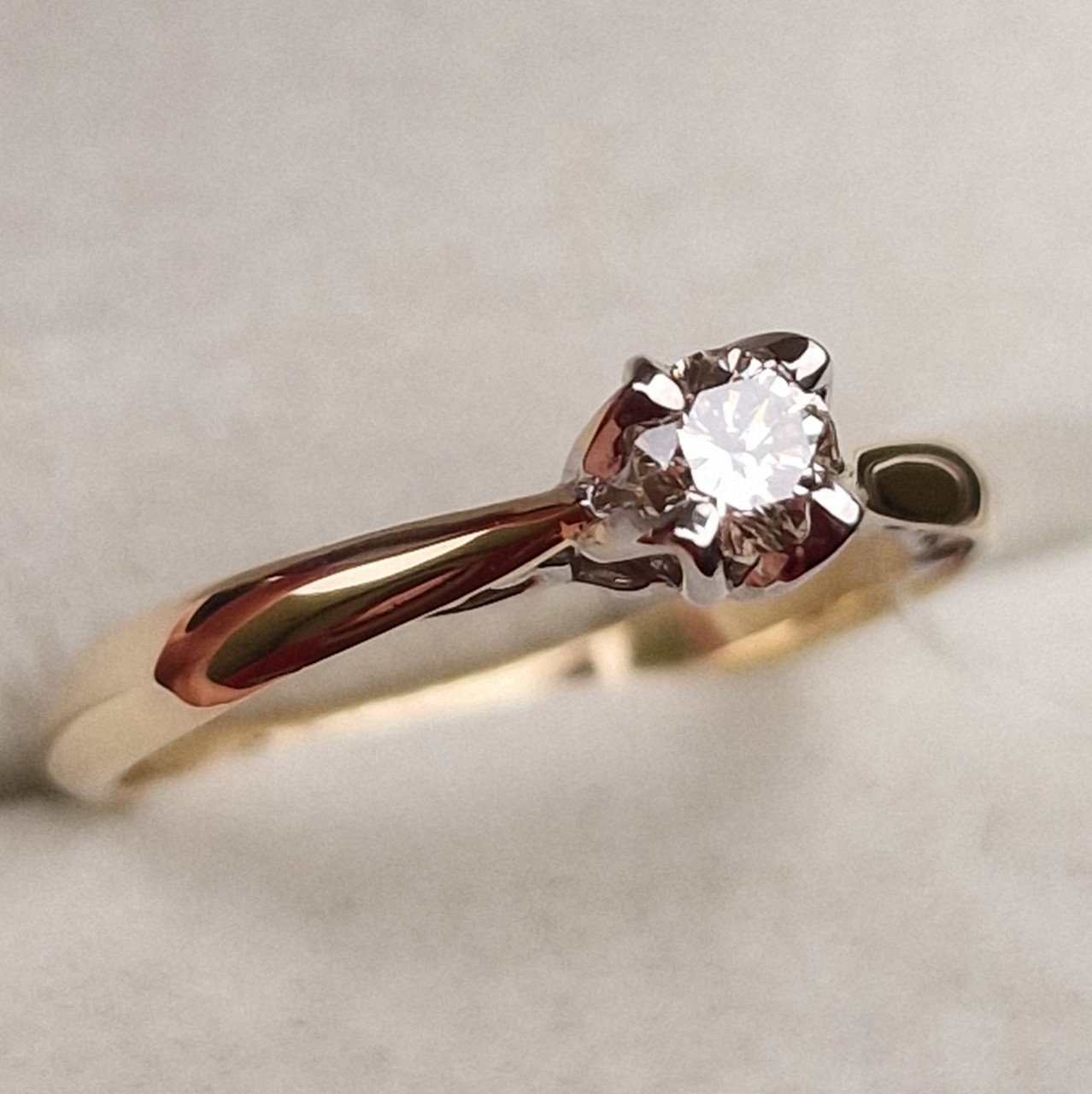 Кольцо Deimantas 98703354 17р 2,05гр 0,24ct. купить,NaN