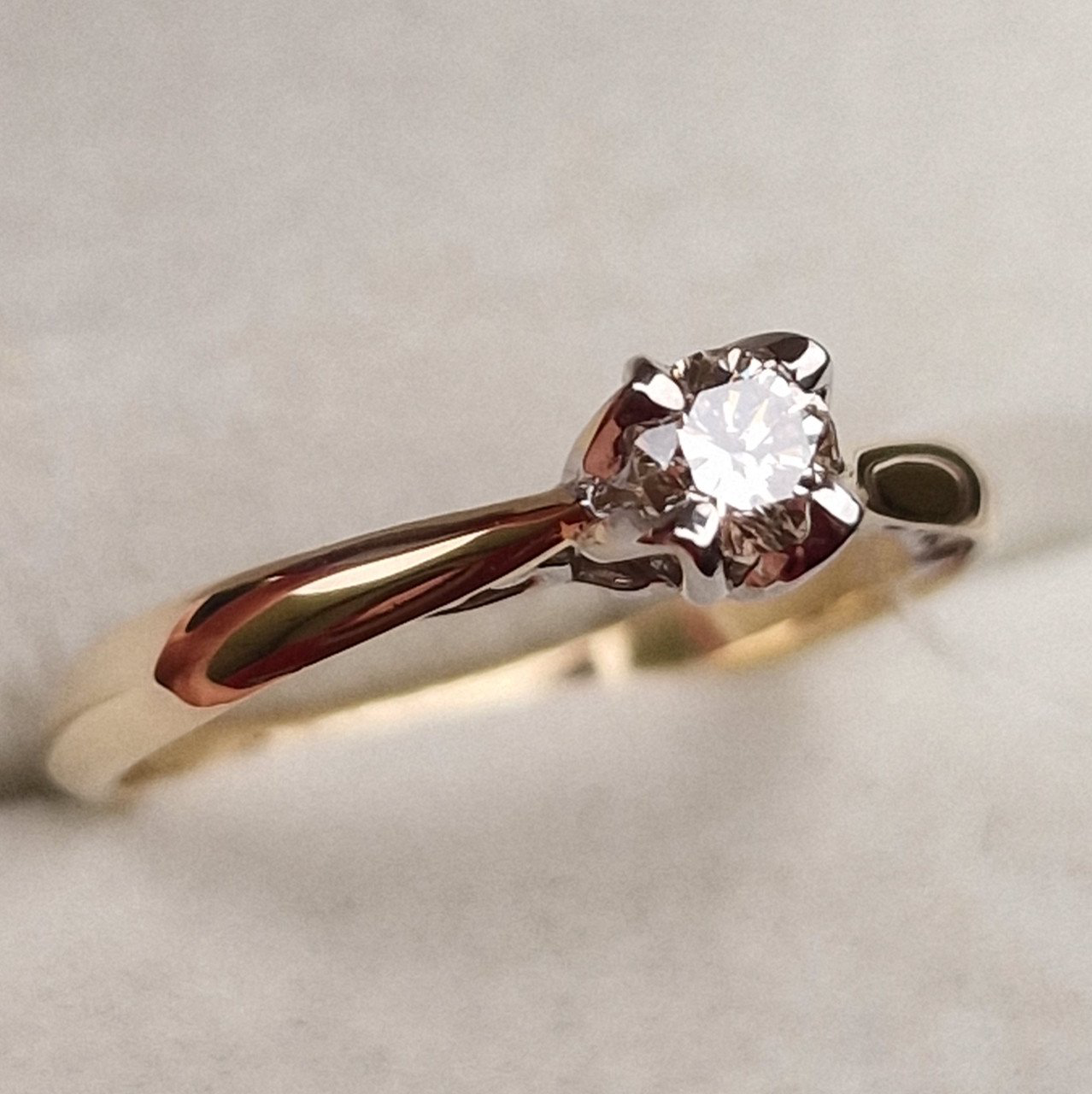 Кольцо Deimantas 98703354 17р 2,05гр 0,24ct. купить,NaN