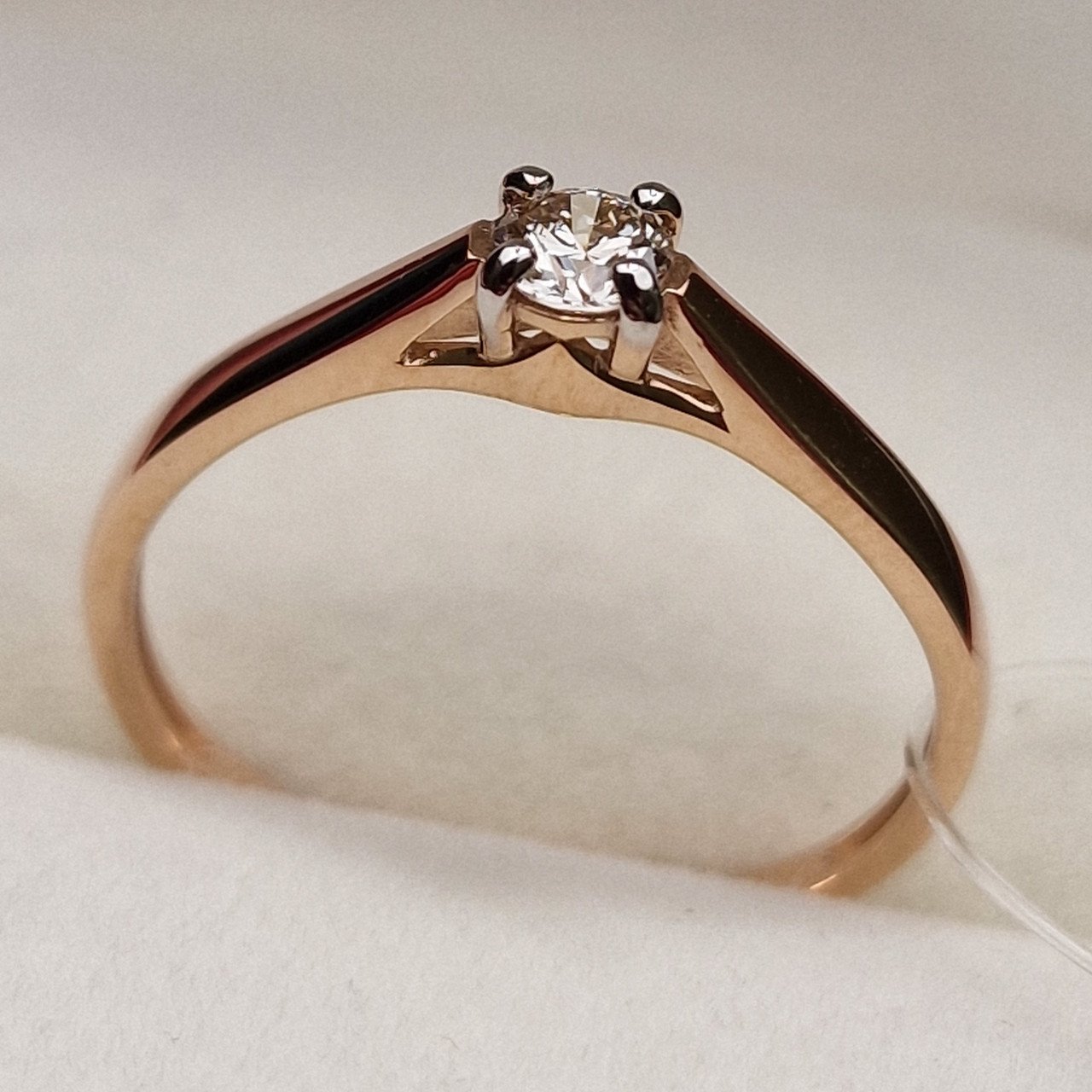 Кольцо Deimantas 98703352 17,5р 1,543гр 0,17ct. купить,NaN
