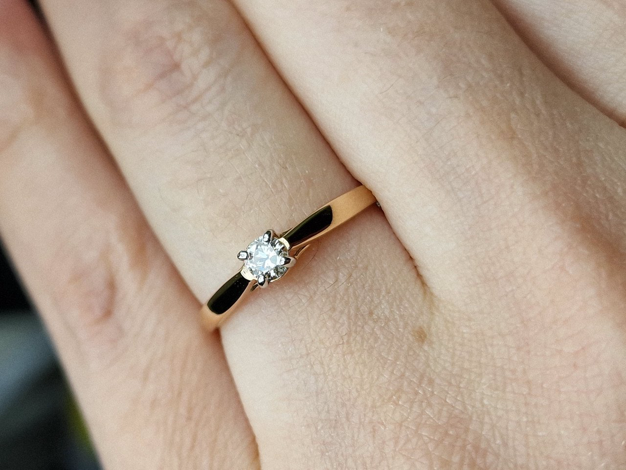 Кольцо Deimantas 98703352 17,5р 1,543гр 0,17ct. купить,NaN
