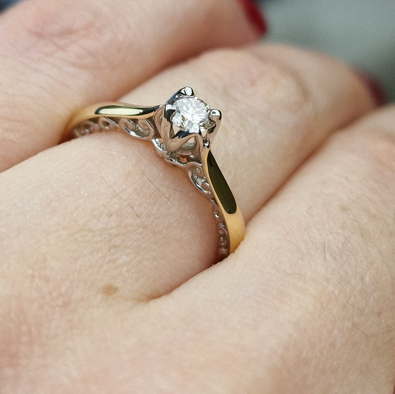 Кольцо Deimantas 98703354 17р 2,05гр 0,24ct. купить,NaN