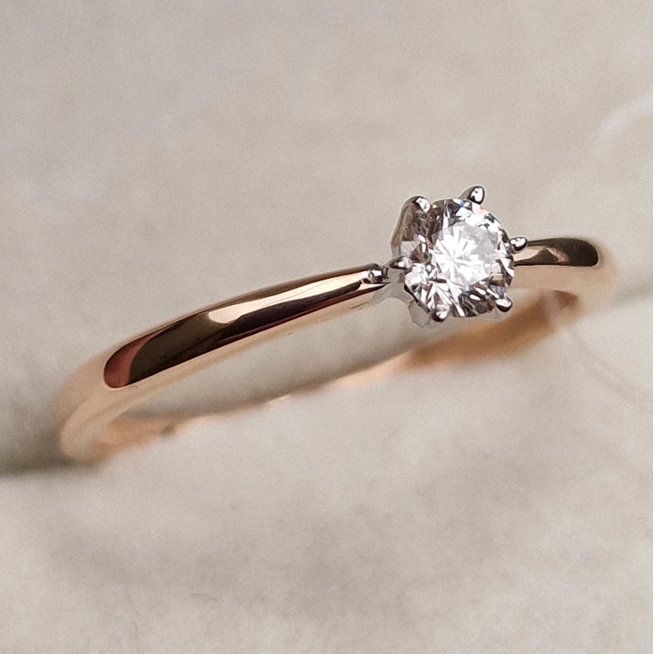 Кольцо Deimantas 98703357 16,5р 1,24гр 0,18ct. купить,NaN
