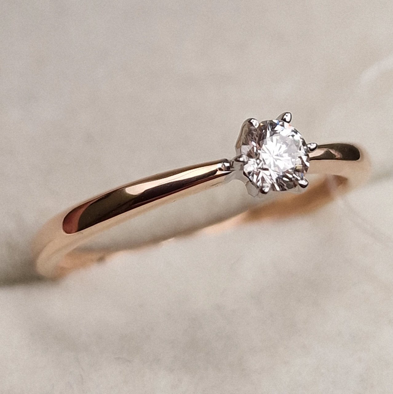 Кольцо Deimantas 98703357 16,5р 1,24гр 0,18ct. купить,NaN