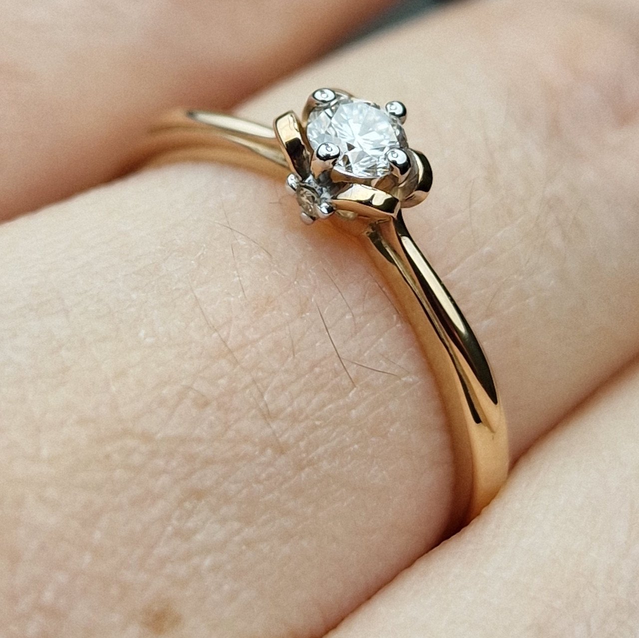 Кольца Deimantas 98703359 16р 1,32гр 0,18ct. купить,NaN