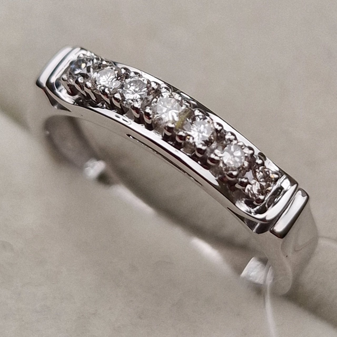 Кольца Deimantas 98703361 16,5р 2,45гр 0,21ct. купить,NaN