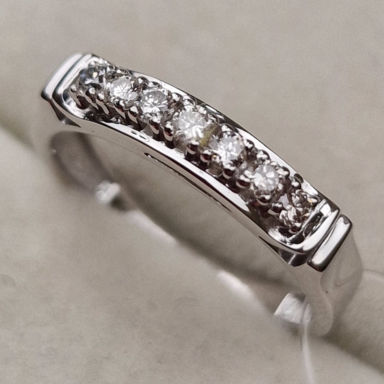 Кольца Deimantas 98703361 16,5р 2,45гр 0,21ct. купить,NaN