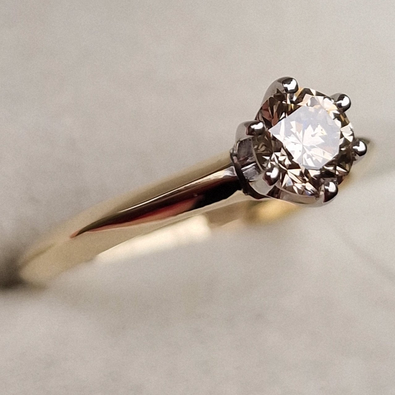 Кольцо Deimantas 98703363 17,5р 2,48гр 0,60ct. купить,NaN