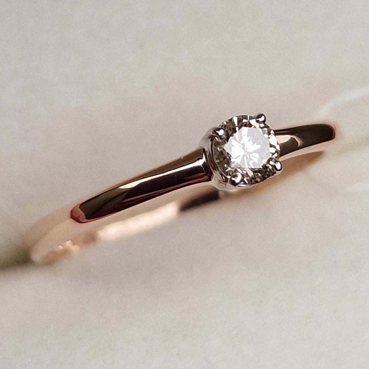 Кольцо Deimantas 98703360 16р 1,08гр 0,17ct. купить,NaN