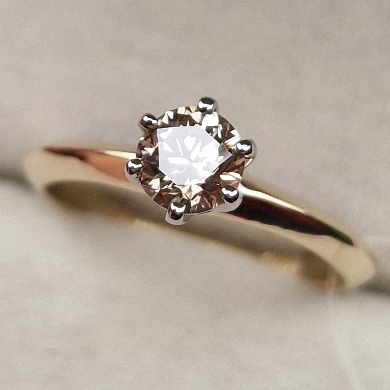 Кольцо Deimantas 98703363 17,5р 2,48гр 0,60ct. купить,NaN