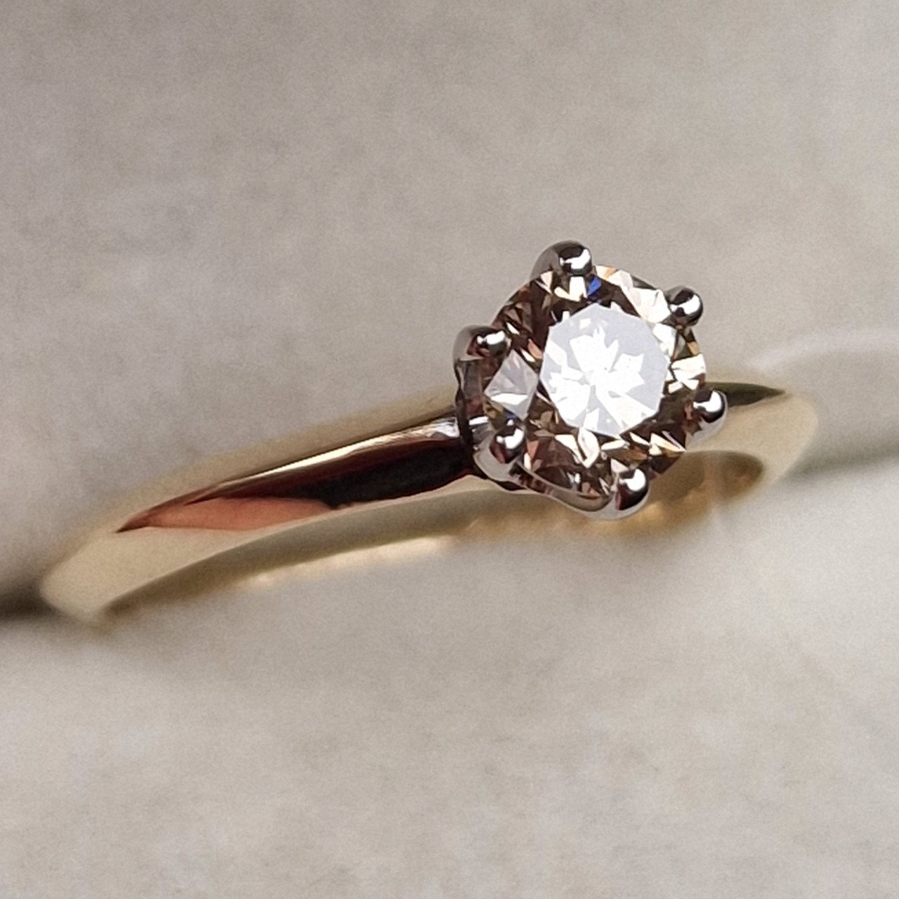 Кольцо Deimantas 98703363 17,5р 2,48гр 0,60ct. купить,NaN