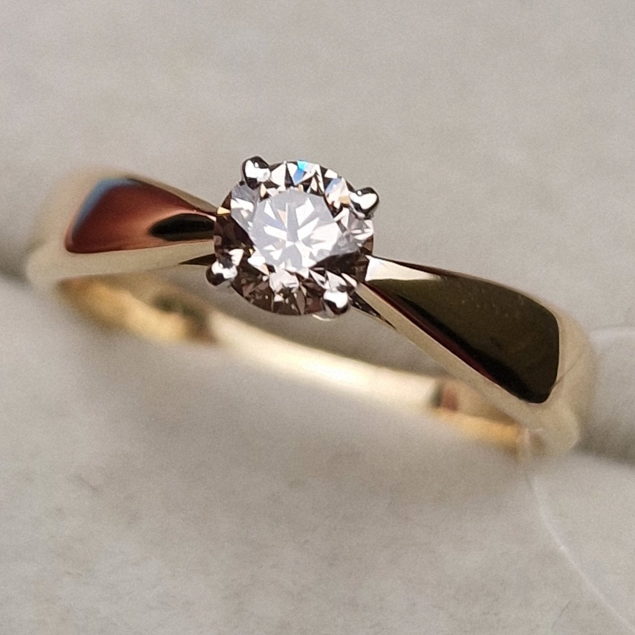 Кольцо Deimantas 98703368 16,5р 3,22гр 0,43ct. купить,NaN