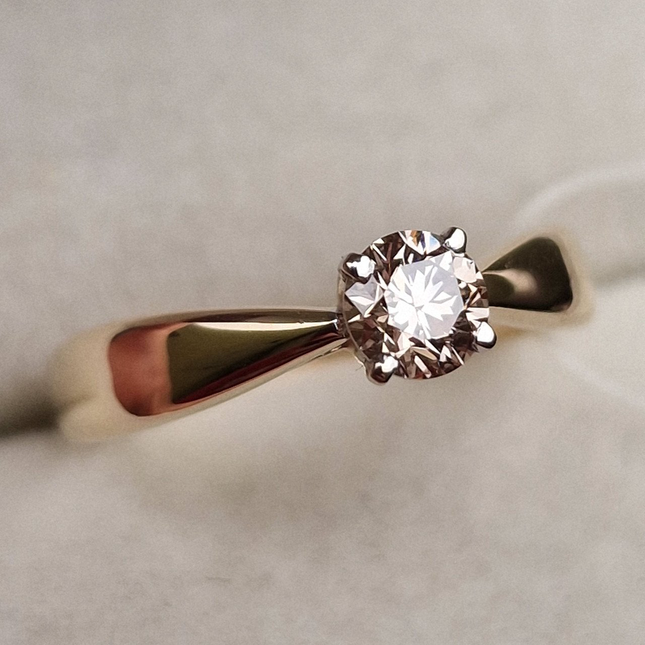 Кольцо Deimantas 98703368 16,5р 3,22гр 0,43ct. купить,NaN