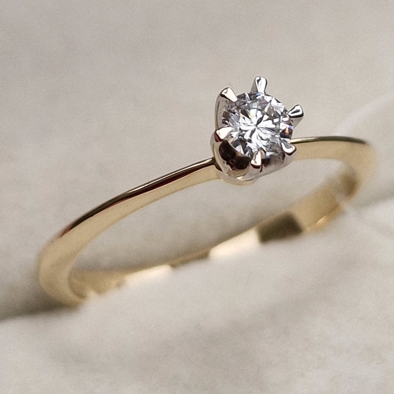 Кольцо Deimantas 98703370 16,5р 1,78гр 0,15ct. купить,NaN