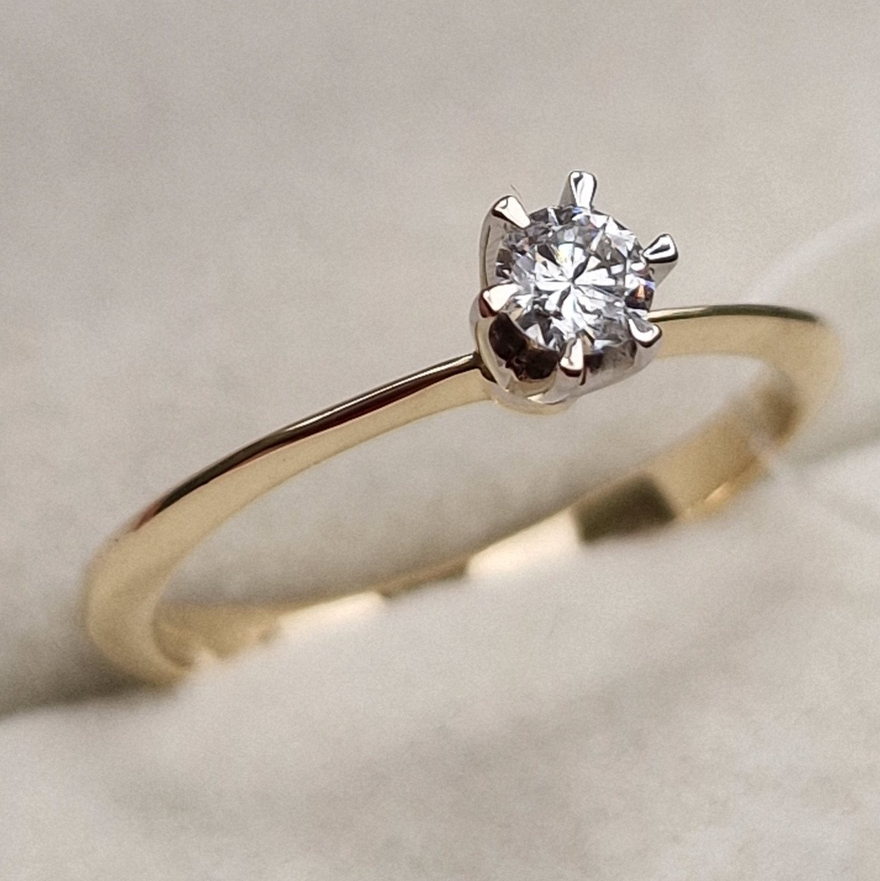 Кольцо Deimantas 98703370 16,5р 1,78гр 0,15ct. купить,NaN