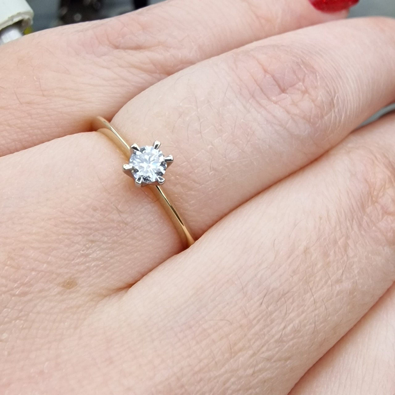Кольцо Deimantas 98703370 16,5р 1,78гр 0,15ct. купить,NaN