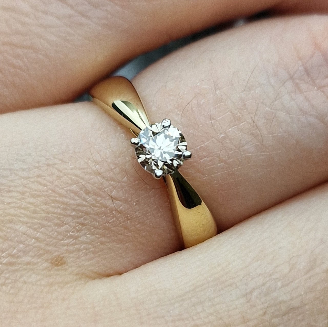 Кольцо Deimantas 98703368 16,5р 3,22гр 0,43ct. купить,NaN