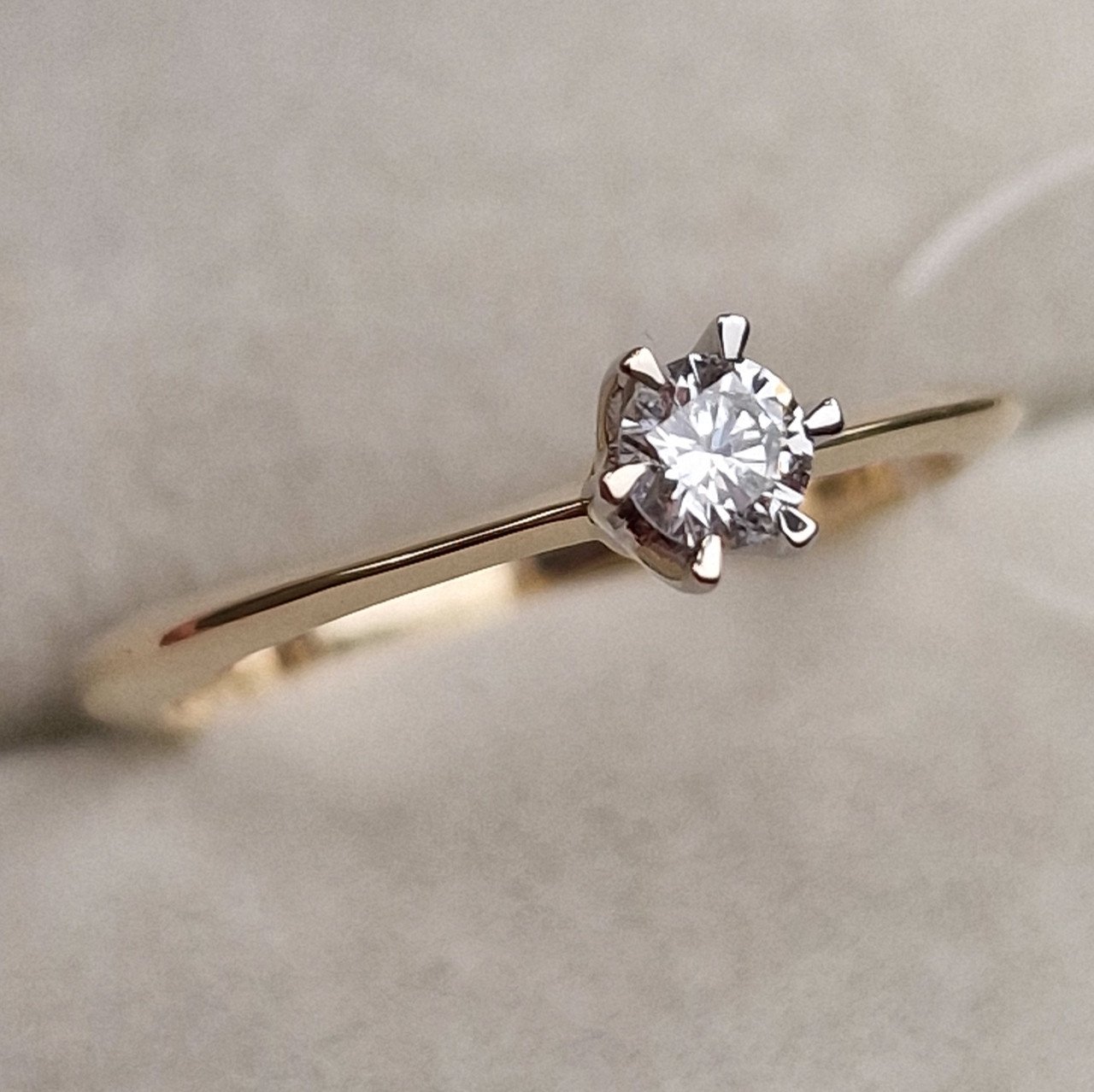 Кольцо Deimantas 98703370 16,5р 1,78гр 0,15ct. купить,NaN