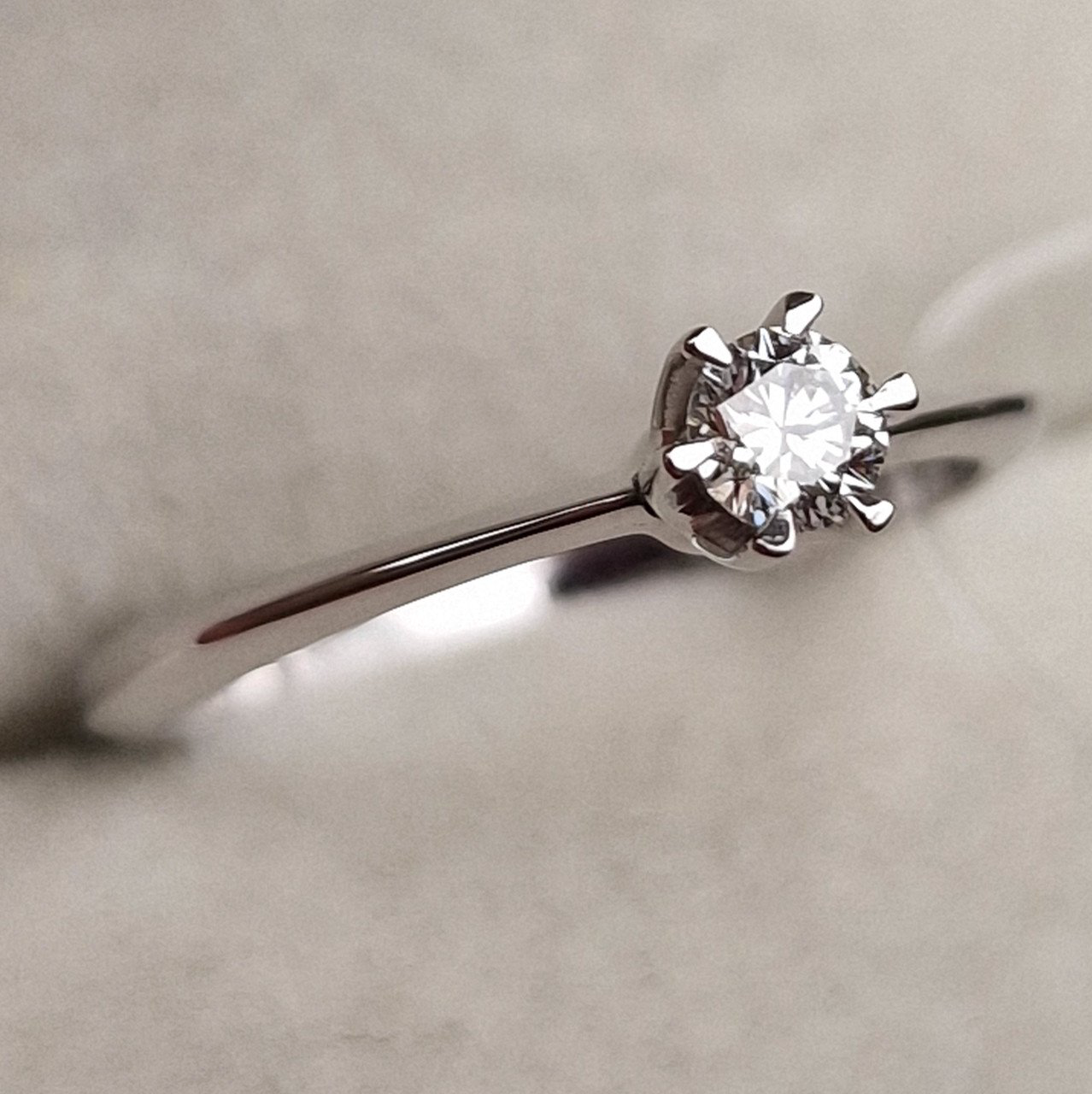 Кольцо Deimantas 98703371 16,5р 1,79гр 0,16ct. купить,NaN