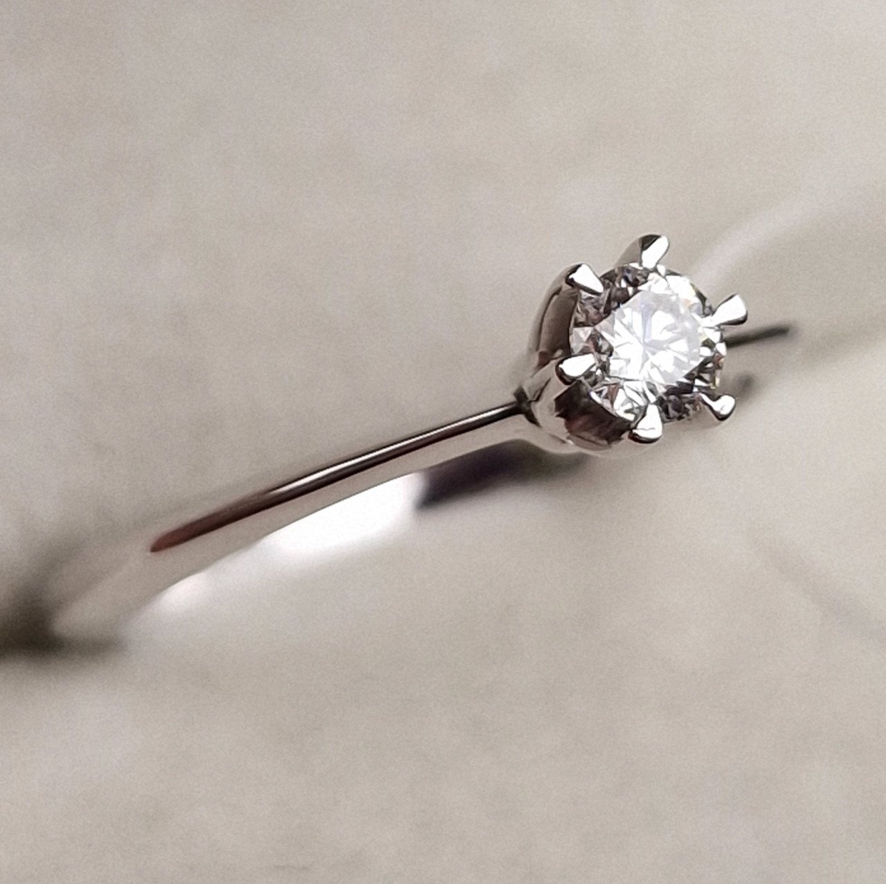 Кольцо Deimantas 98703371 16,5р 1,79гр 0,16ct. купить,NaN