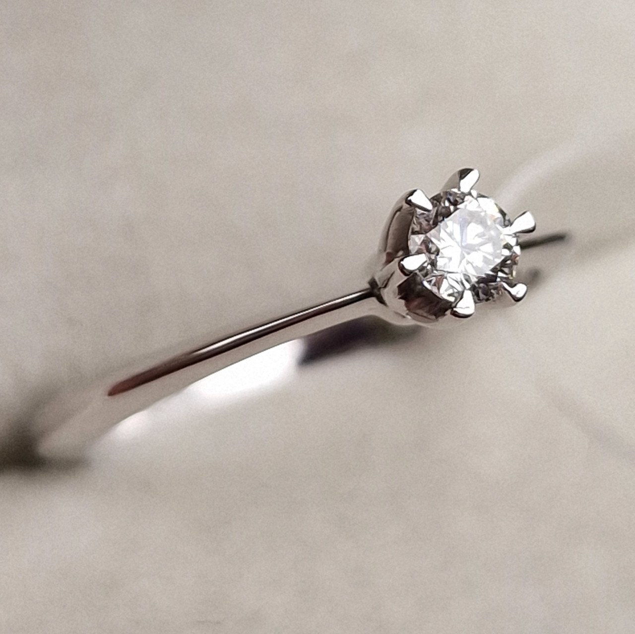 Кольцо Deimantas 98703371 16,5р 1,79гр 0,16ct. купить,NaN