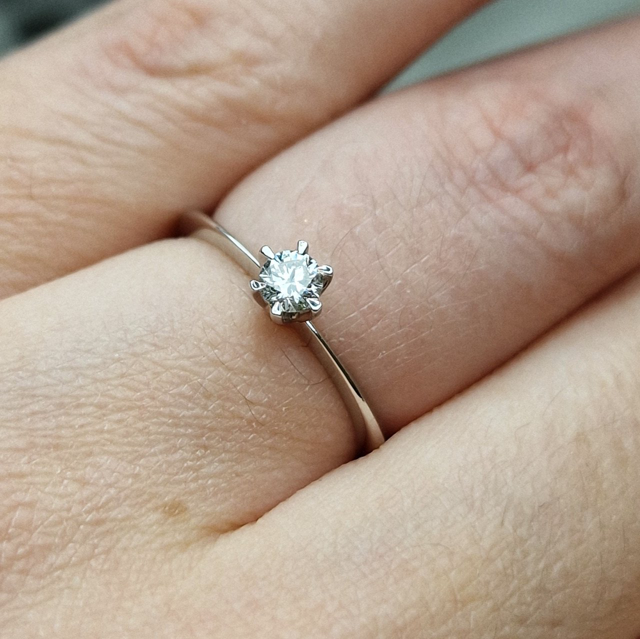 Кольцо Deimantas 98703371 16,5р 1,79гр 0,16ct. купить,NaN
