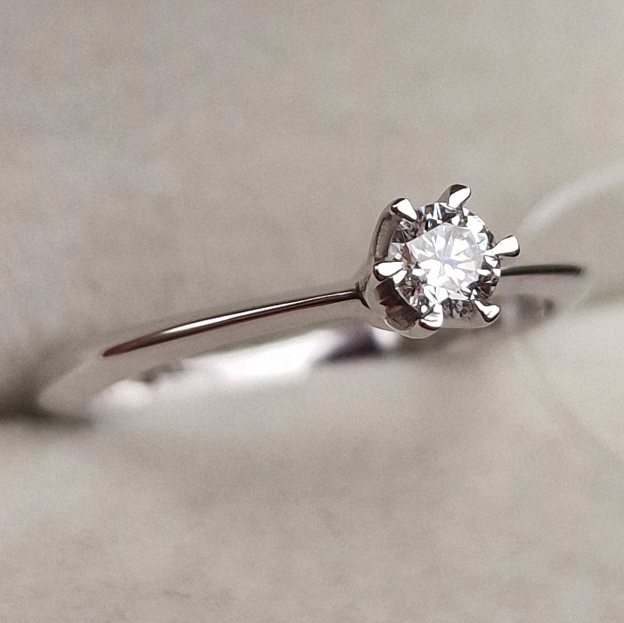 Кольцо Deimantas 98703371 16,5р 1,79гр 0,16ct. купить,NaN