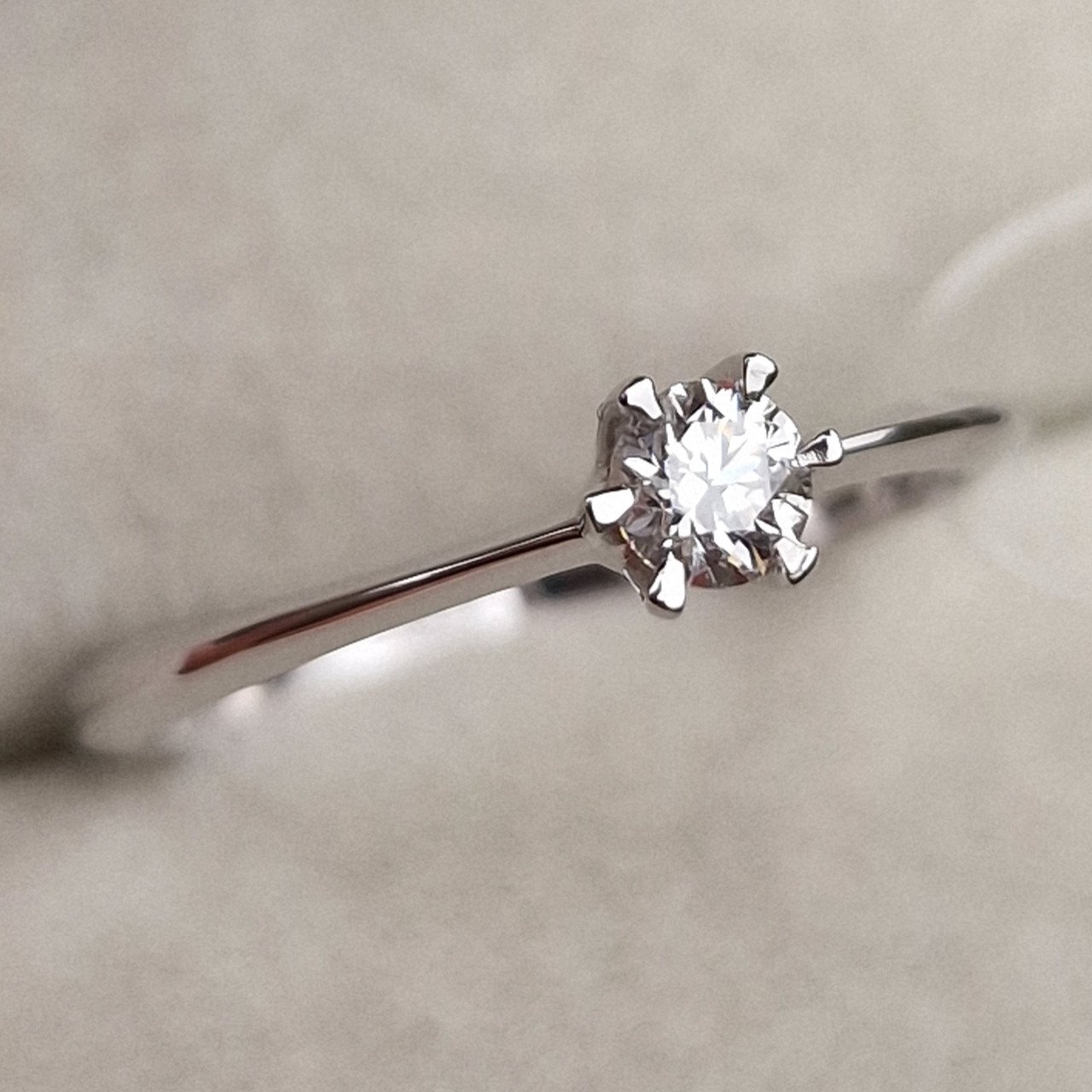 Кольцо Deimantas 98703372 16,5р 1,76гр 0,17ct. купить,NaN