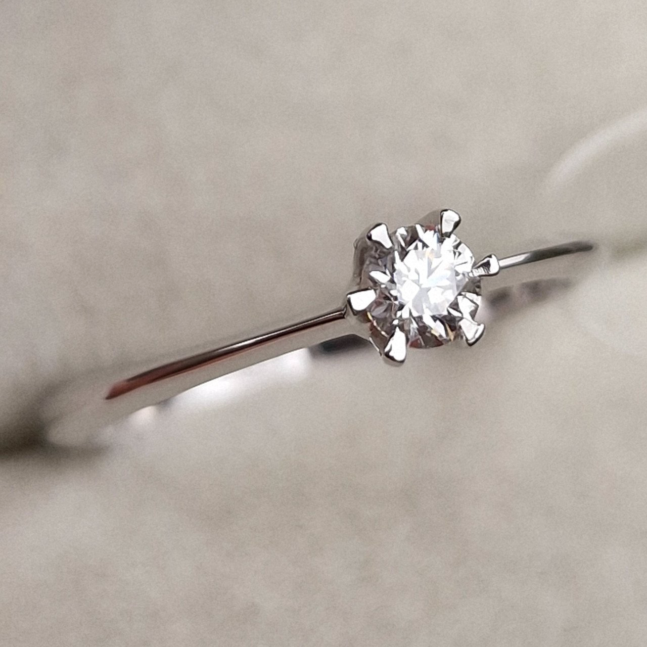Кольцо Deimantas 98703372 16,5р 1,76гр 0,17ct. купить,NaN
