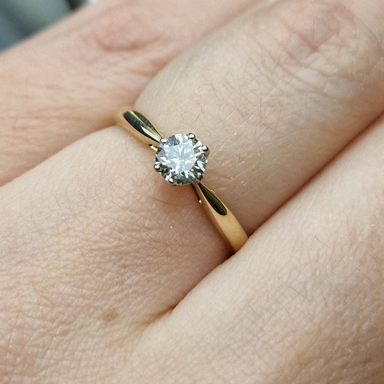 Кольцо Deimantas 98703381 16,5р 1,41гр 0,35ct. купить,NaN