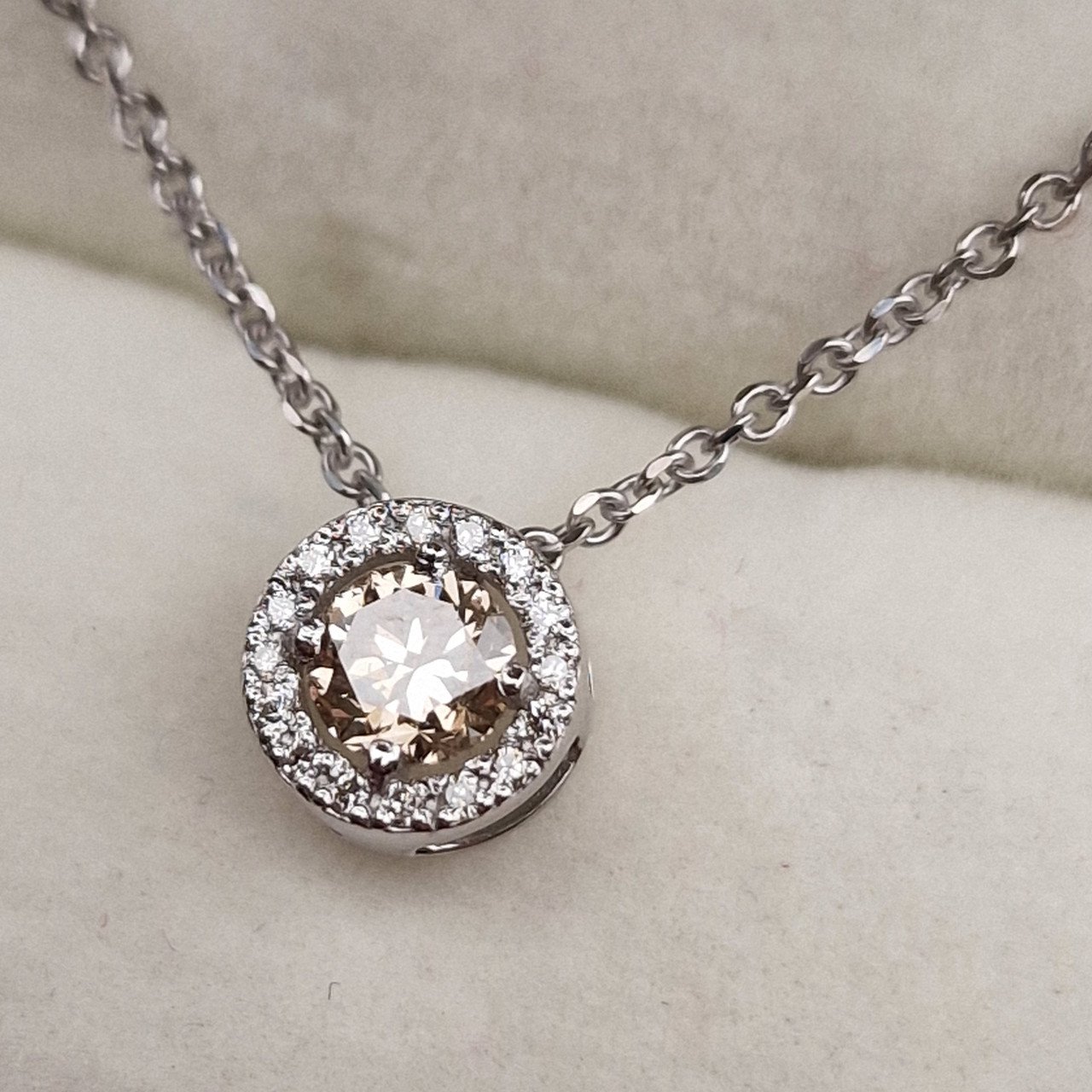 Колье Deimantas 98828192 40см 0,50ct. купить,NaN