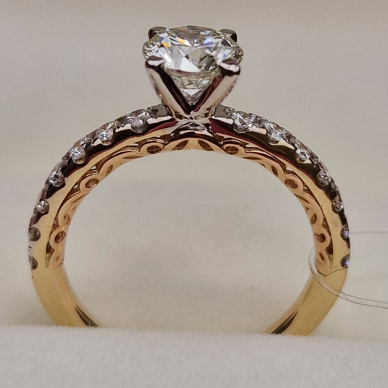 Кольцо Deimantas 98828290 17р 3,4гр 1,46ct. купить,NaN
