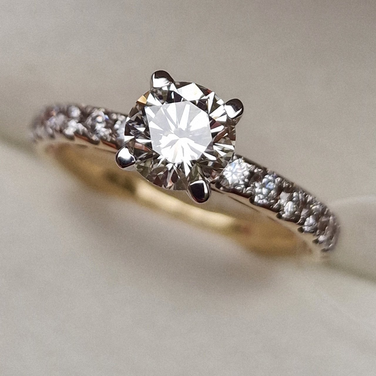 Кольцо Deimantas 98828290 17р 3,4гр 1,46ct. купить,NaN