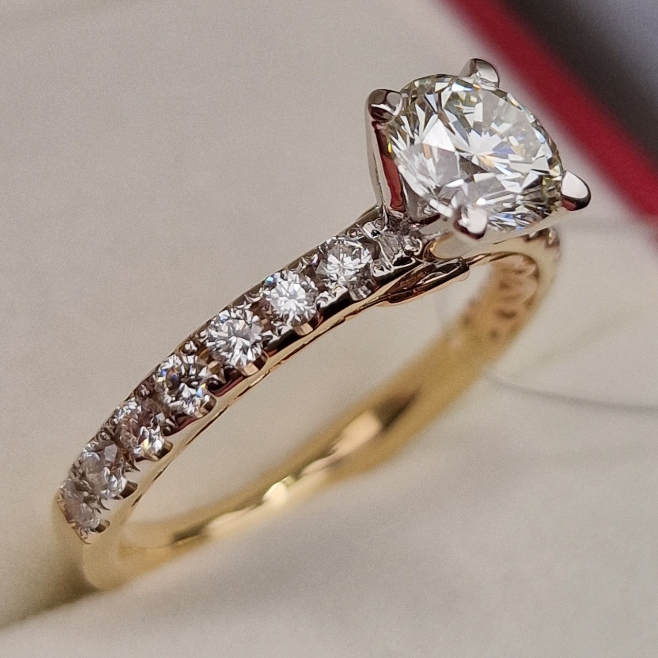 Кольцо Deimantas 98828290 17р 3,4гр 1,46ct. купить,NaN