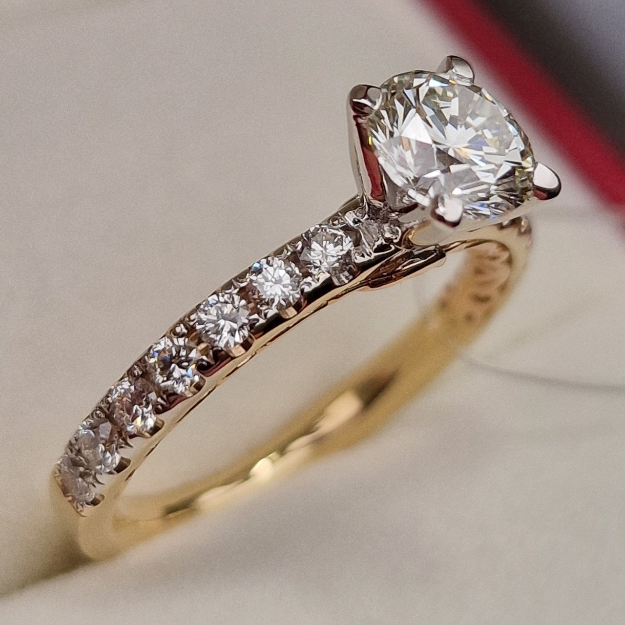 Кольцо Deimantas 98828290 17р 3,4гр 1,46ct. купить,NaN