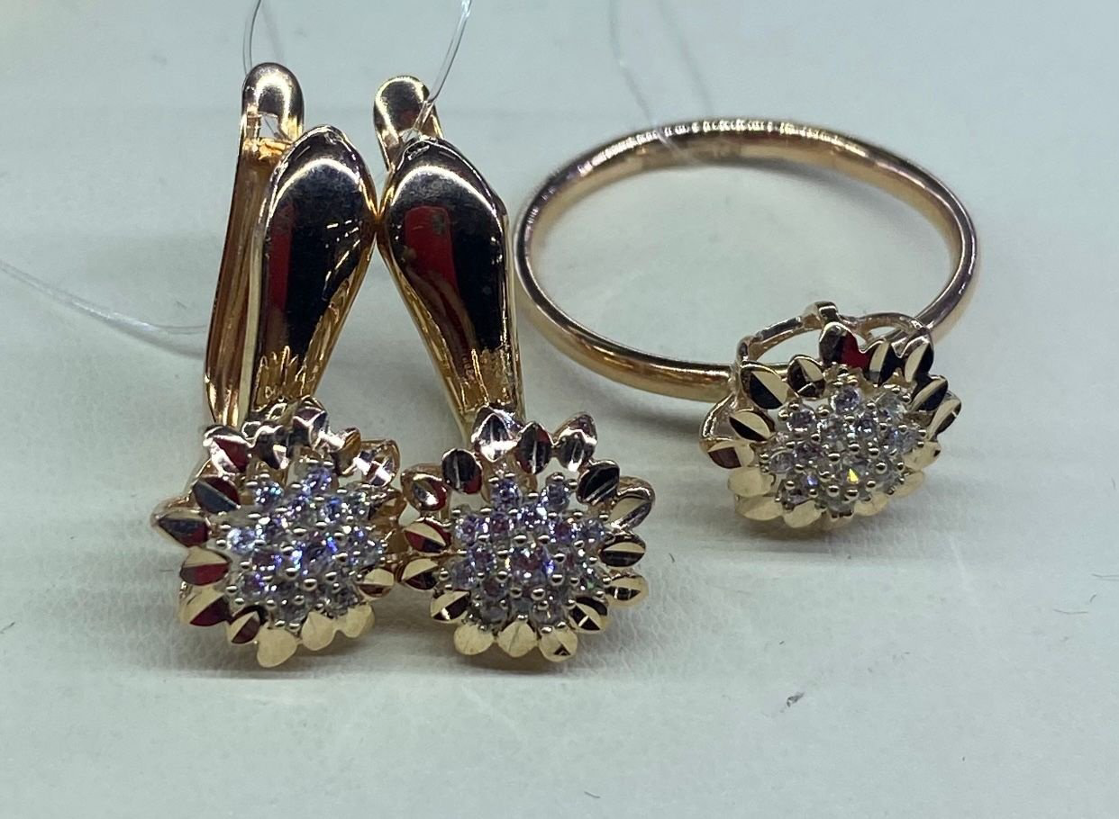 Diamond 827979 вес 4 г золото, фианит купить,NaN