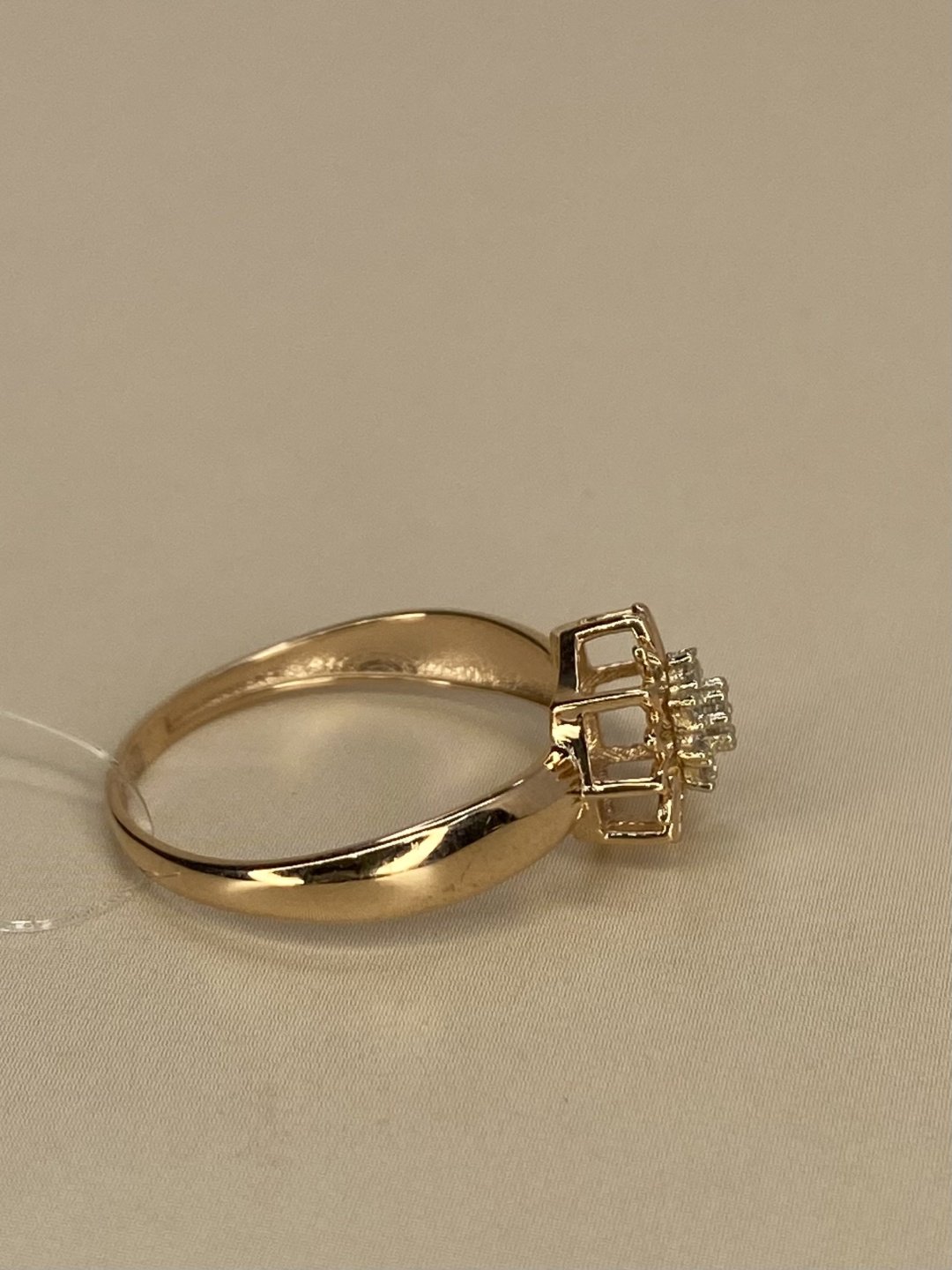 Crystal Diamond Exclusive вес 4.57 г золото, фианит купить,NaN