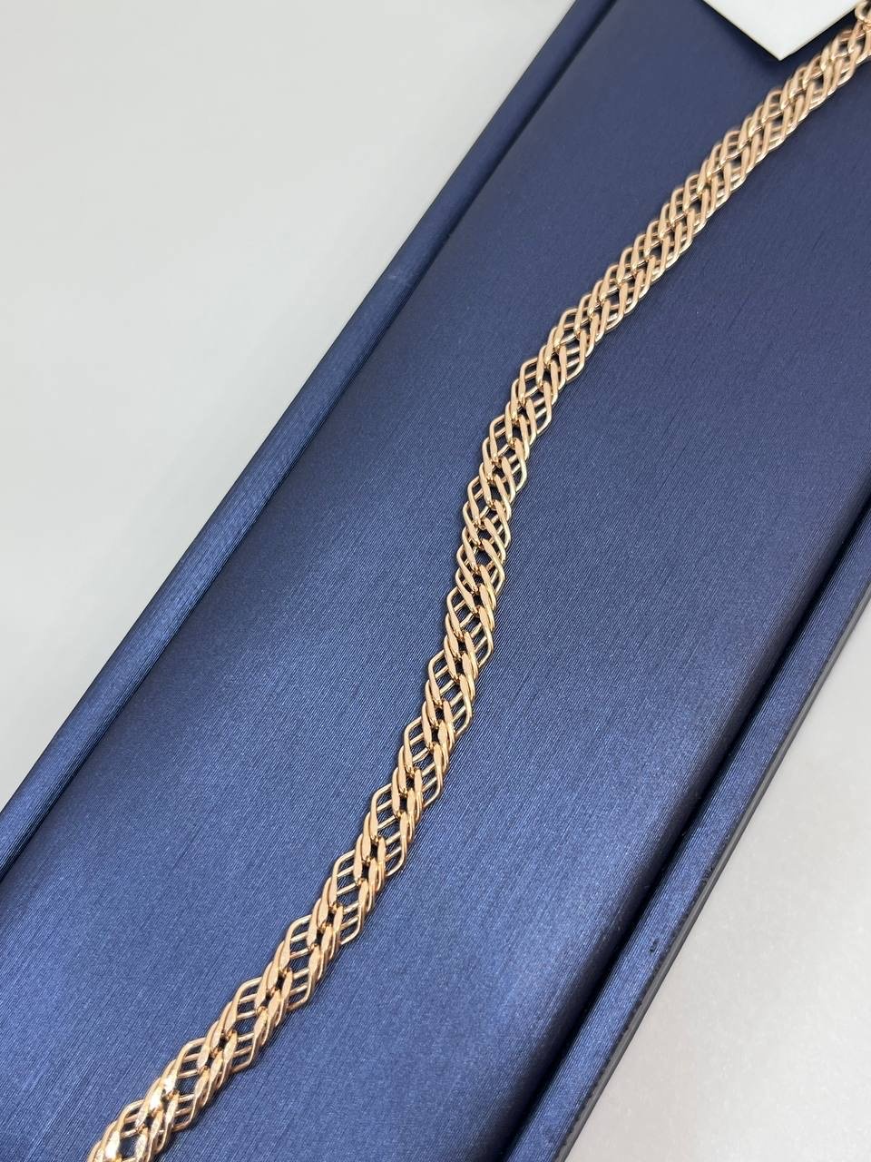 Браслет Exclusive Gold Aij261 длина 19 см, вес 2.91 г золото, плетение ромб купить,231000