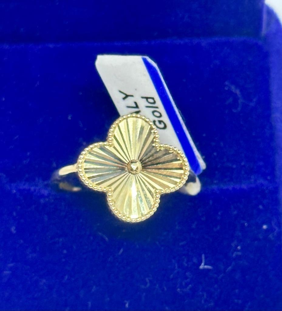 Кольцо Italy Gold 902781 размер 18.5 вес 2.73 г золото, без вставок - ForteMarket Кольцо Italy Gold 902781 размер 18.5 вес 2.73 г золото, без вставок купить,203200