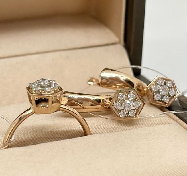 Exclusive Gold Aij276 вес 3.4 г золото, фианит купить,NaN