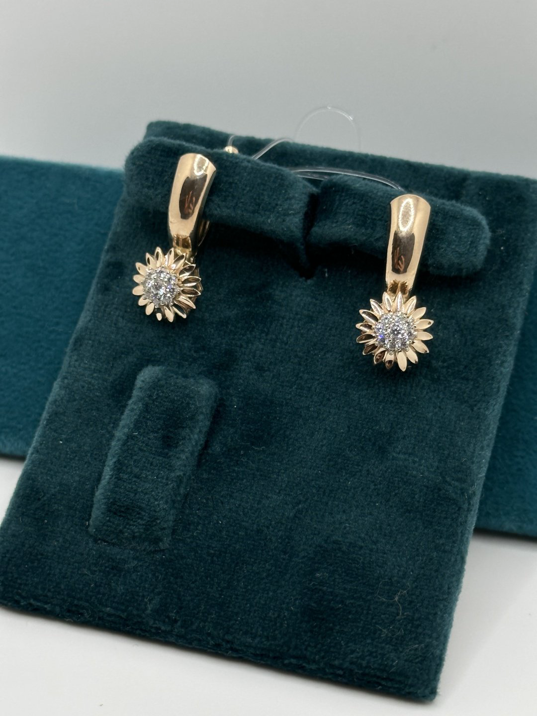 Серьги Алтын А00176 вес 2.61 г золото, фианит купить,NaN