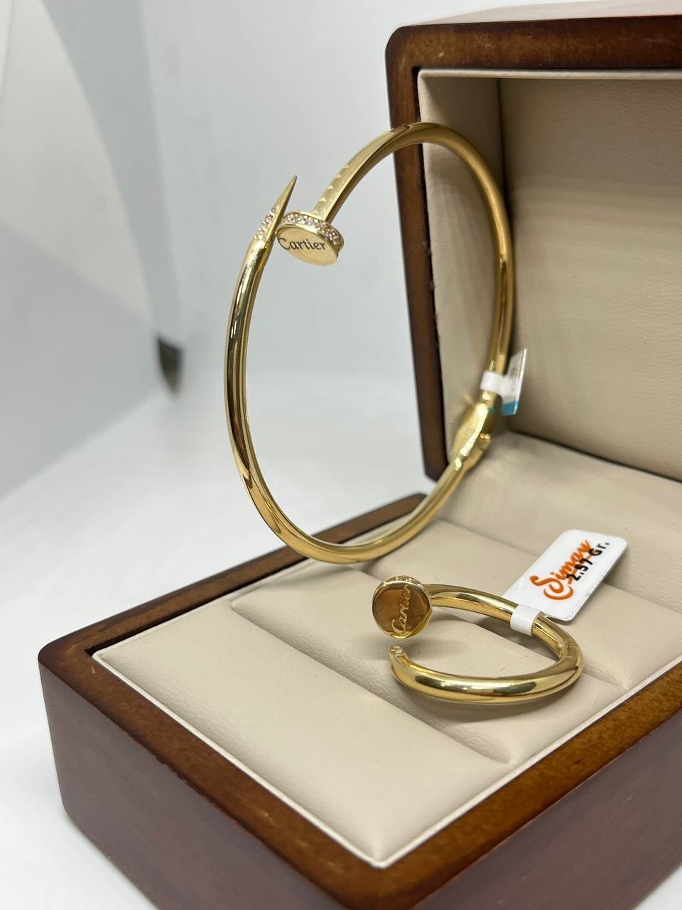 Exclusive Gold Aij94 вес 10.3 г золото, без вставок купить,769700