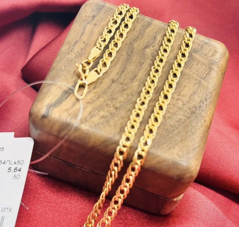 Цепь Exclusive Gold 018389 длина 50 см, вес 5.64 г золото, плетение ромб купить,420200