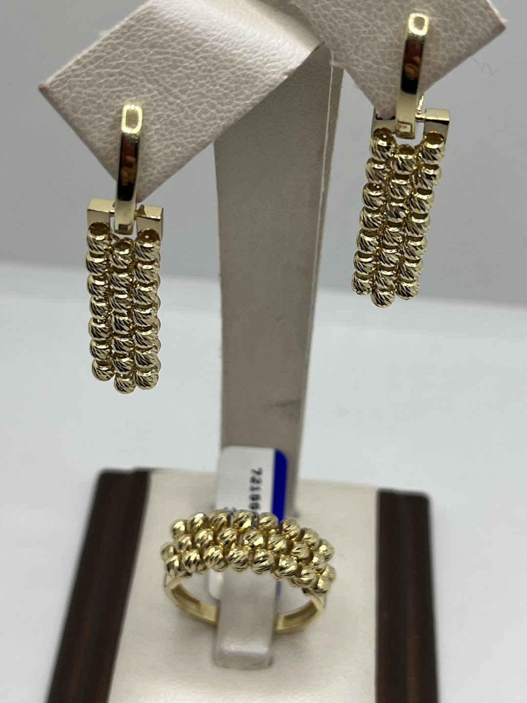 Timuchin Gold LA1986/380 вес 9.15 г золото, без вставок купить,NaN