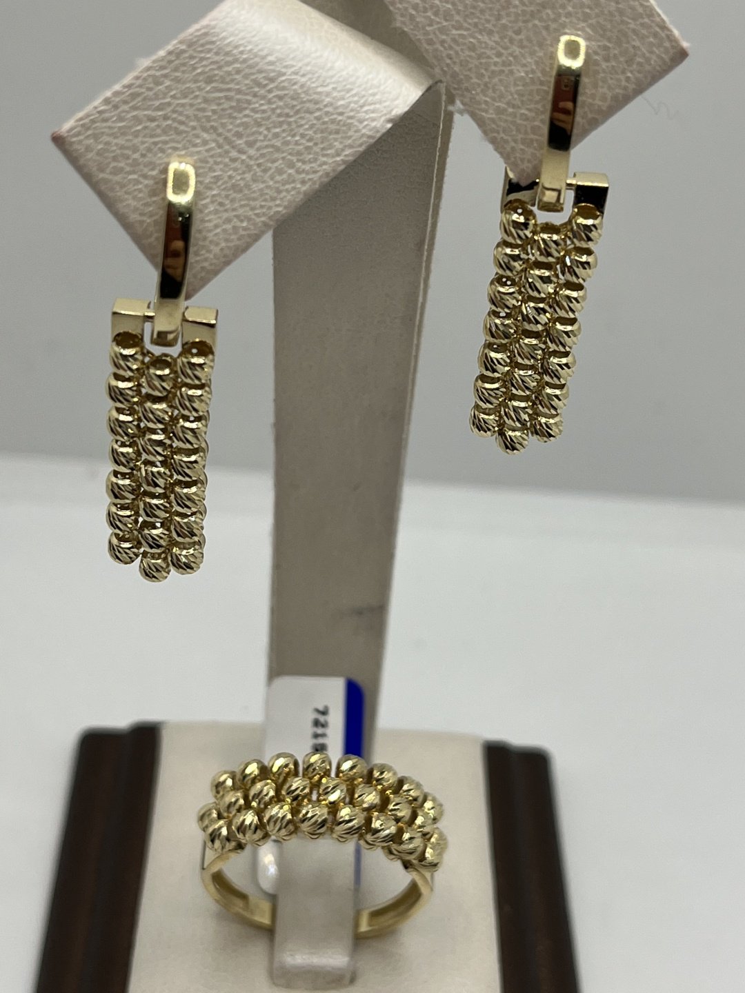 Timuchin Gold LA1986/380 вес 9.15 г золото, без вставок купить,NaN