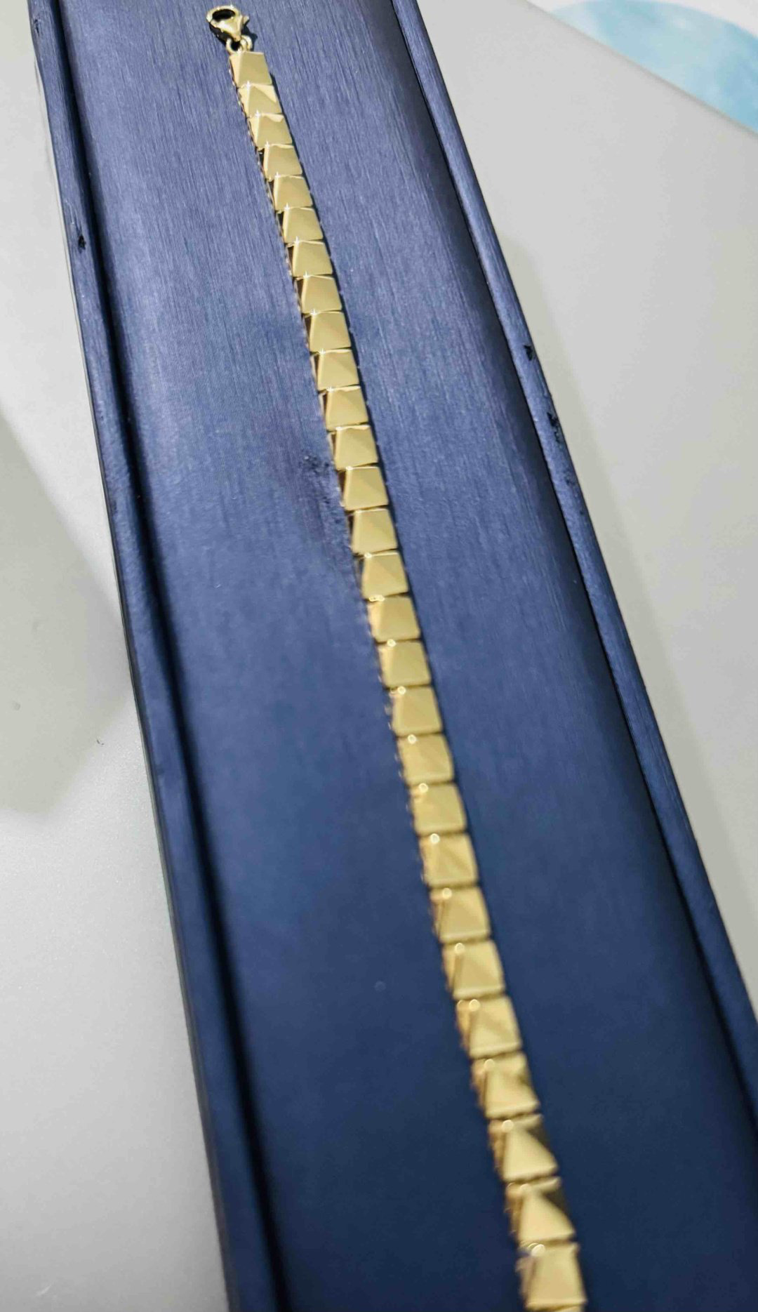 Браслет Exclusive Gold Aij341 длина 18.19 см, вес 6.47 г золото, плетение якорное купить,482450.00000000006