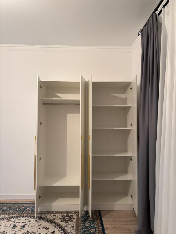 Шкаф Rich Home Скарлет 4Д Белый 160x230х50 см купить,NaN