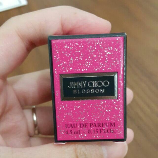 Jimmy choo Blossom парфюмерная вода EDP 4.5 мл, для женщин - ForteMarket Jimmy choo Blossom парфюмерная вода EDP 4.5 мл, для женщин купить,8090