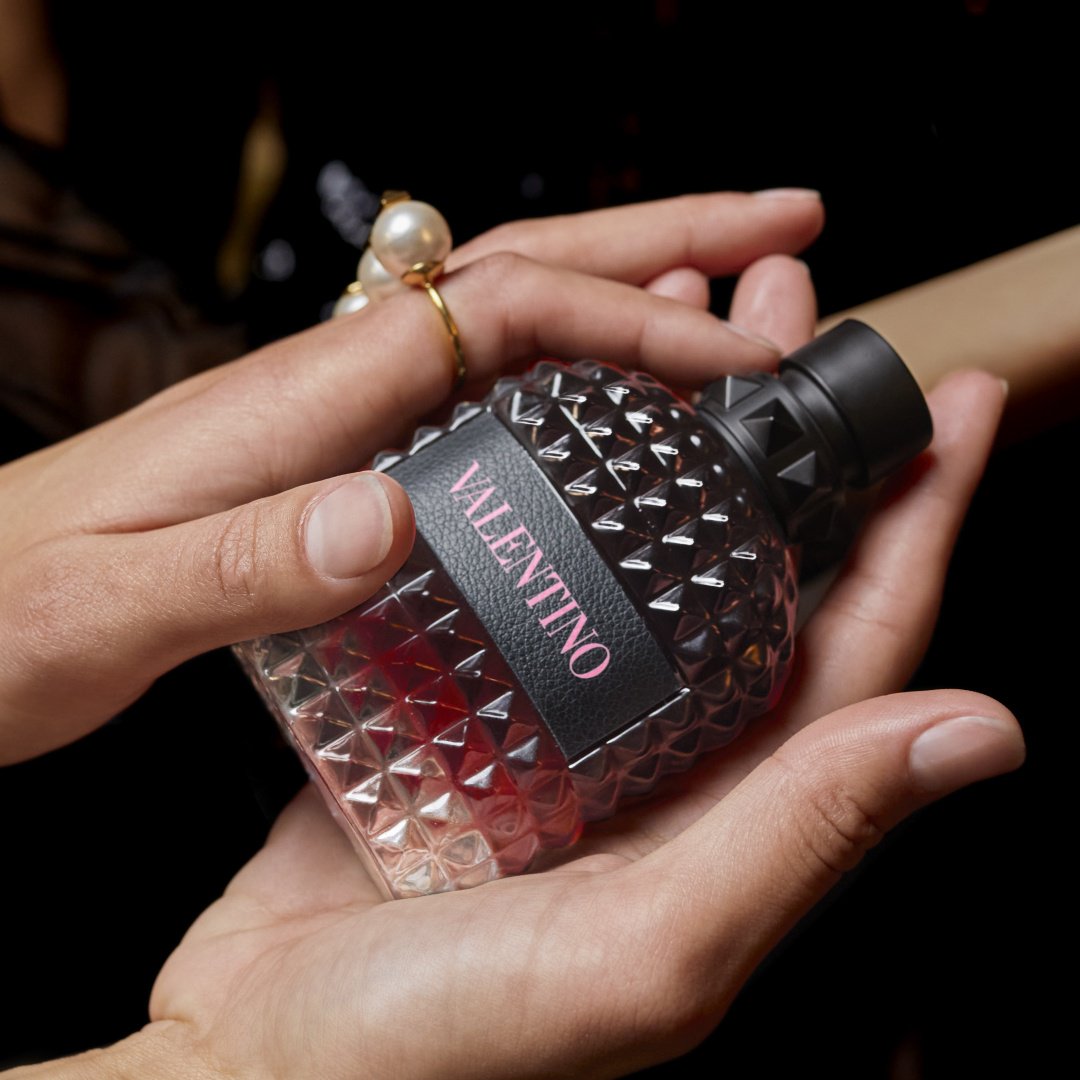 Valentino BORN IN ROMA INTENSE UOMO мужская парфюмерная вода EDP 100мл купить,82090
