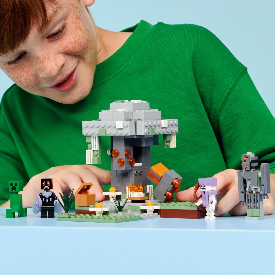 Конструктор LEGO Бледный сад 21586, деталей 243 шт - ForteMarket Конструктор LEGO Бледный сад 21586, деталей 243 шт купить,14434