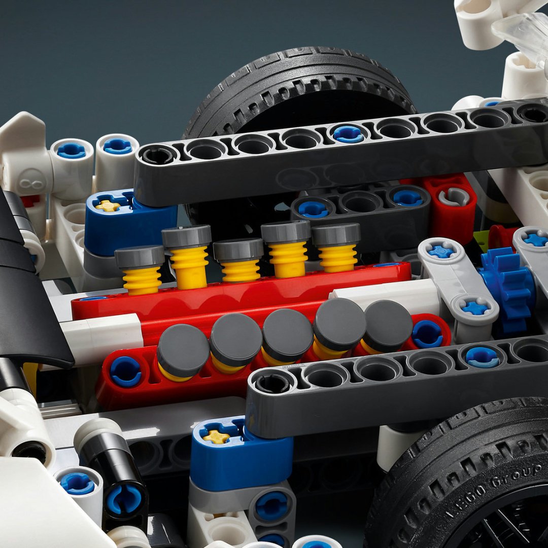 Конструктор LEGO Technic Спорткар Dodge Viper GTS-R 42234, деталей 805 шт купить,52325